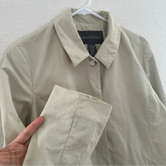 Banana Republic Khaki Rain Coat - Minimalist Quiet Luxury Trench - S - Picture 4 of 7